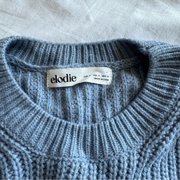 Blue sweater - Picture 2 of 4